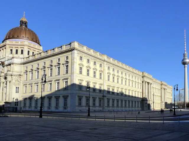 Schloßplatz (Berlin)