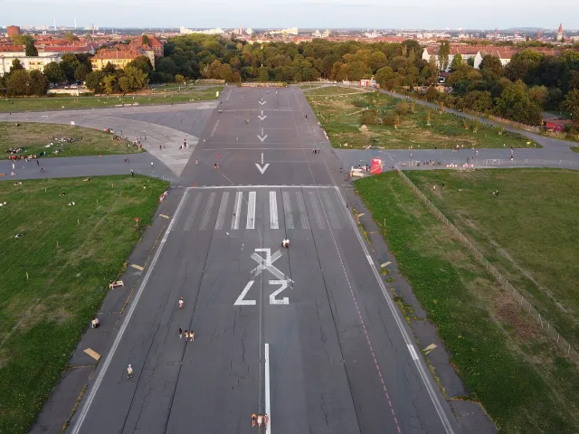 Tempelhofer Feld