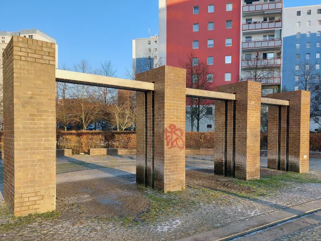 Cecilienplatz (Berlin-Hellersdorf)